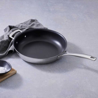 Le Creuset 3-ply Stainless Steel Non-Stick frying pan - Buy now on ShopDecor - Discover the best products by LECREUSET design