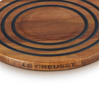 Le Creuset acacia wood magnetic trivet diam. 20 cm. - Buy now on ShopDecor - Discover the best products by LECREUSET design