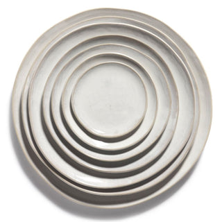 Serax La Mère plate L diam. 25 cm. - Buy now on ShopDecor - Discover the best products by SERAX design