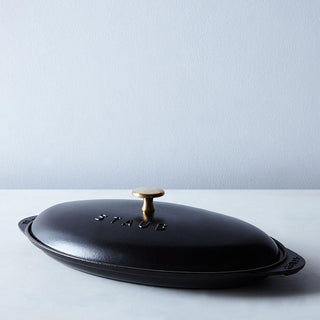 Staub Oval Dish with service lid 31 cm Black - Buy now on ShopDecor - Discover the best products by STAUB design