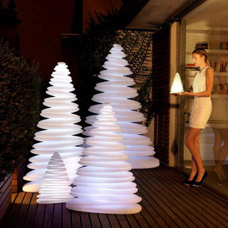 Vondom Chrismy Christmas tree 200 cm LED bright white - Buy now on ShopDecor - Discover the best products by VONDOM design